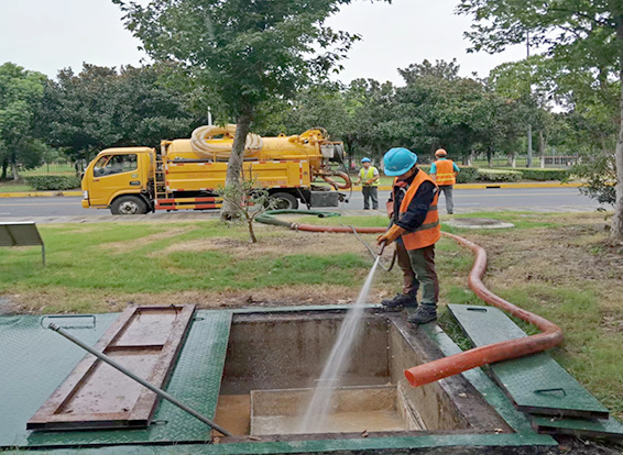 新吴化油池清理
